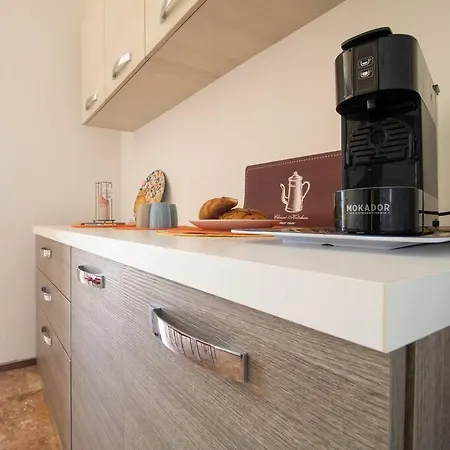 Apartamento Dimora Fronte Mare Wi-fi 7 Posti Parcheggio *