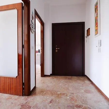 Apartment Dimora Fronte Mare Wi-fi 7 Posti Parcheggio